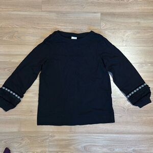 Weekend by chicos black top with textured sleeves and fringes‎ size 0
